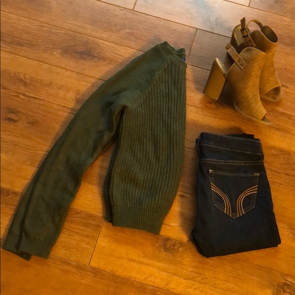 Aeropostale Sweaters - 🟡 Ribbed olive sweater crop